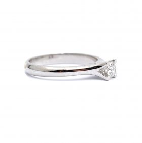 Годежен пръстен от бяло злато с диамант 0.25 ct