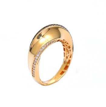 Gold ring with white zircons and yellow topaz