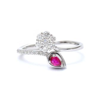 White gold ring with diamond 0.28 ct and ruby 0.11 ct