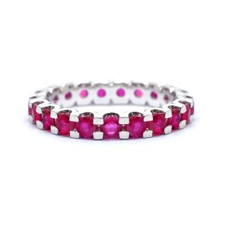 White gold ring with  ruby 2.81 ct