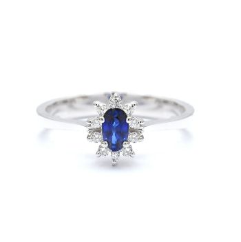 White gold ring with diamonds 0.10 ct and sapphyre 0.33 ct