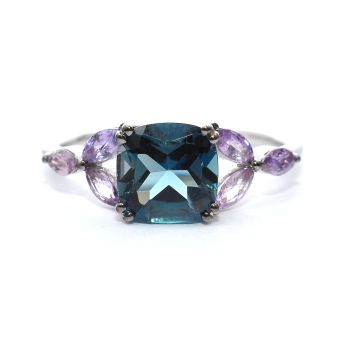 White gold ring with pink sapphyre 0.25 ct and blue topaz 1.78 ct