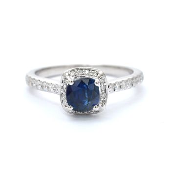 White gold ring with diamonds 0.32 ct and sapphyre 1.07 ct