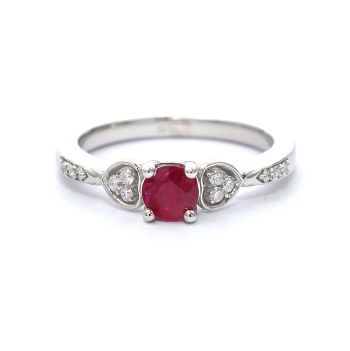 White gold ring with diamond 0.11 ct and ruby 0.46 ct