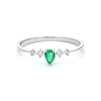 White gold ring with diamond 0.07 ct and emerald 0.12 ct