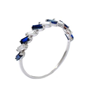 White gold ring with diamonds 0.21 ct and sapphyre 0.43 ct